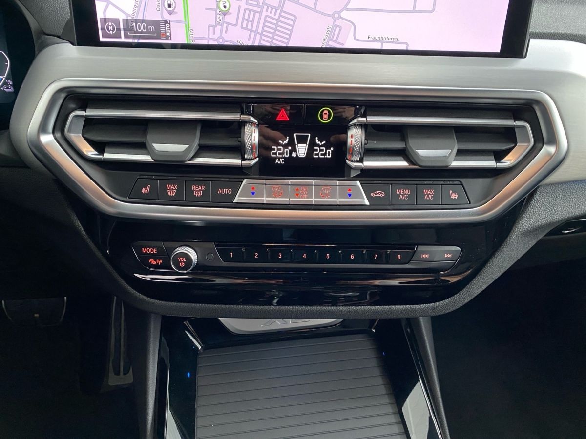BMW X3 xDrive30e M Sport - Samsaru's Car Outlet