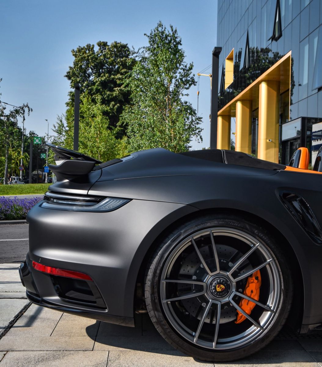 Porsche 992 911 TURBO S - Samsaru's Car Outlet