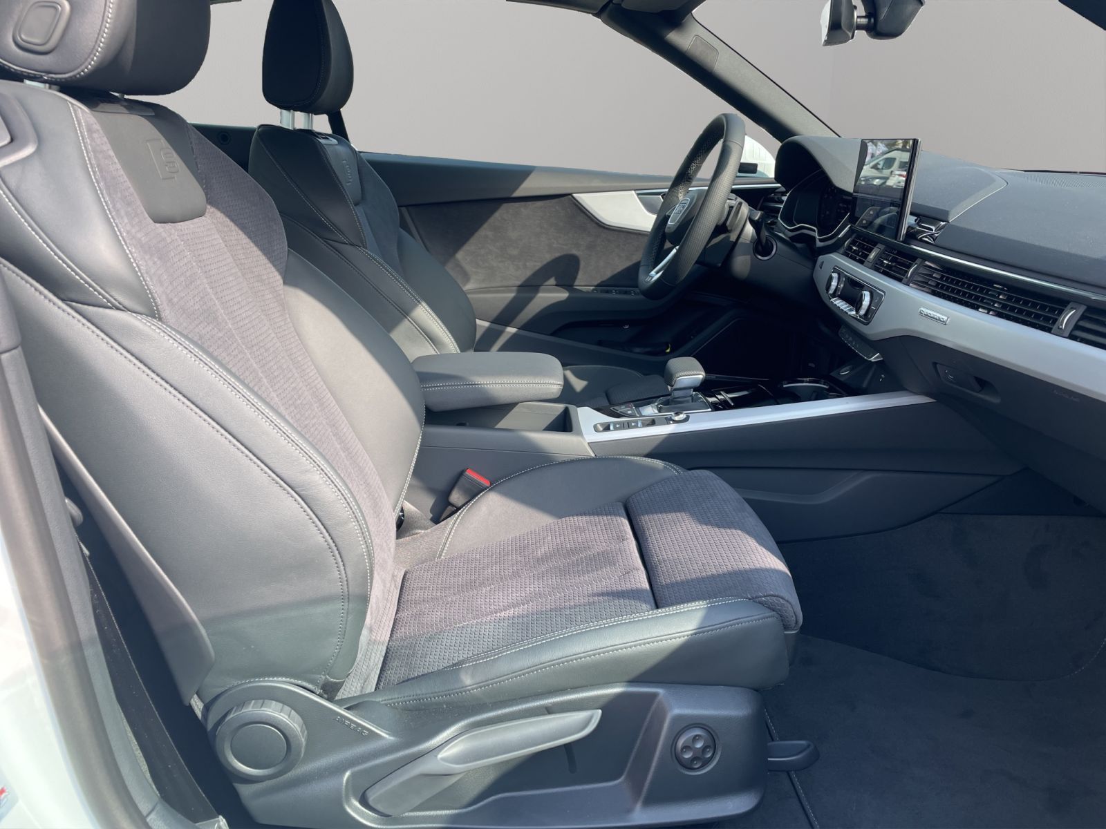 Audi A5 Cabrio S line 40 TFSI qu. Matrix B&O Kam.