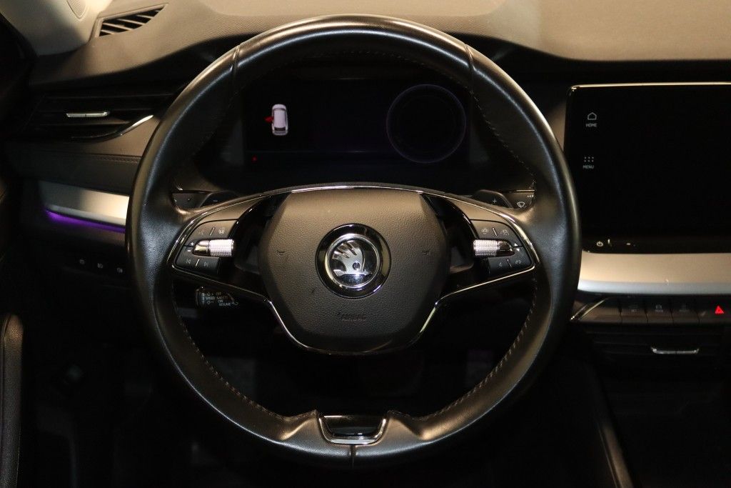 Skoda Octavia 2.0 TDI Ambition - Samsaru's Car Outlet