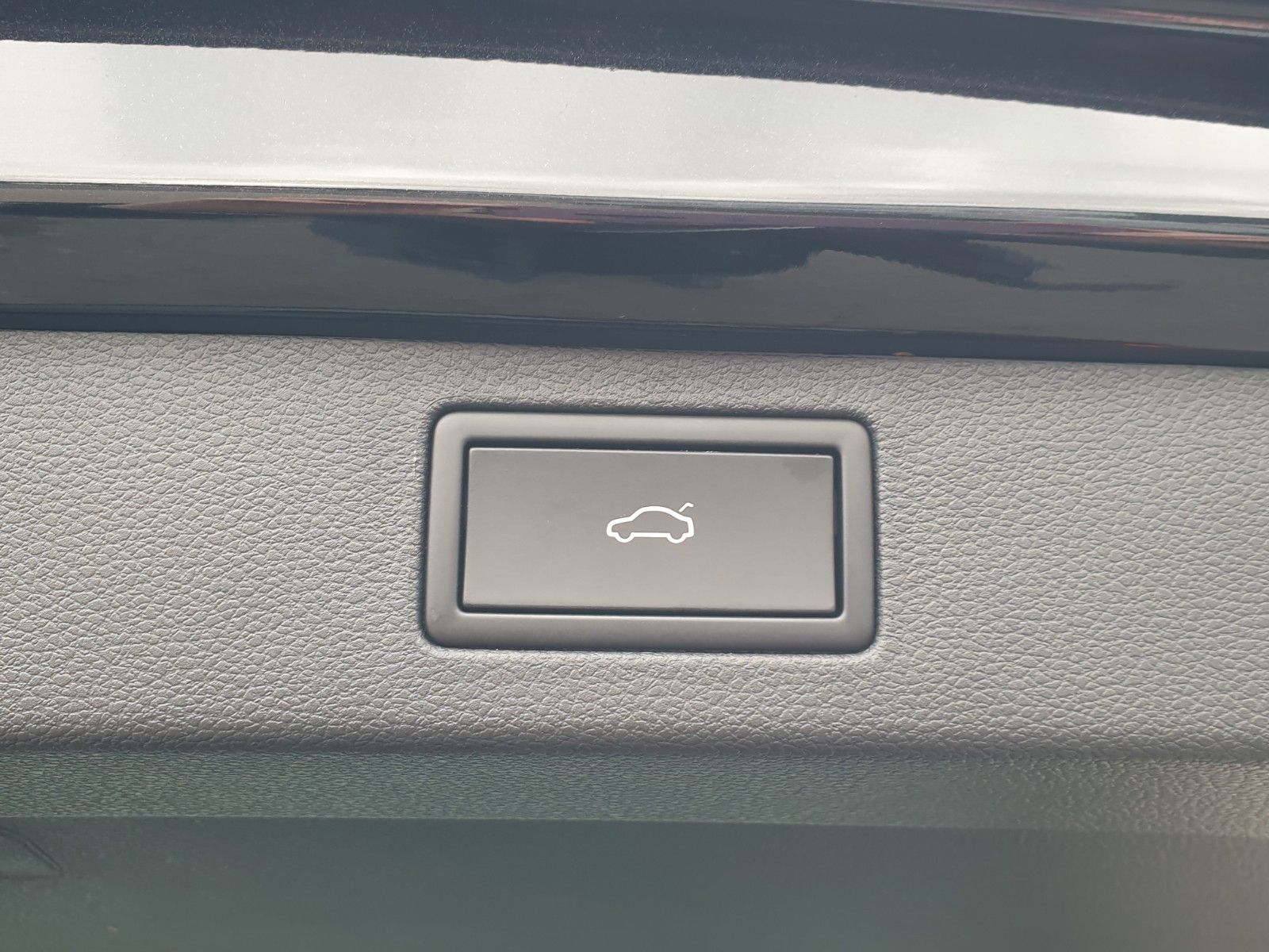 Skoda Kamiq Style - Samsaru's Car Outlet