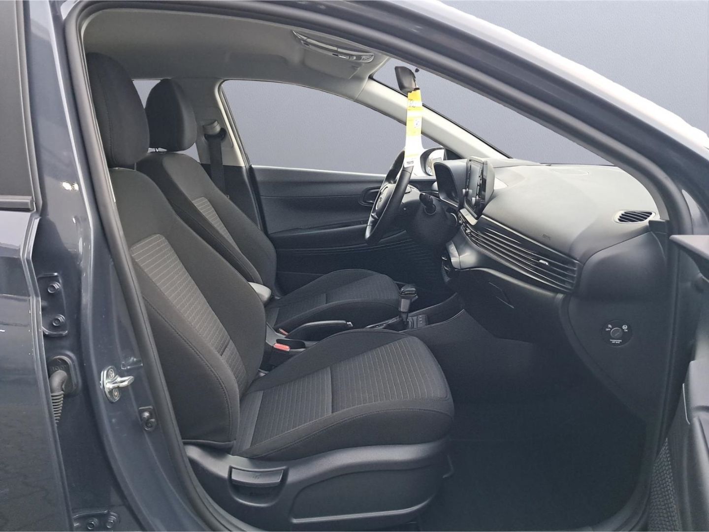 Hyundai i20 1.0 T-GDI Automatik - Samsaru's Car Outlet