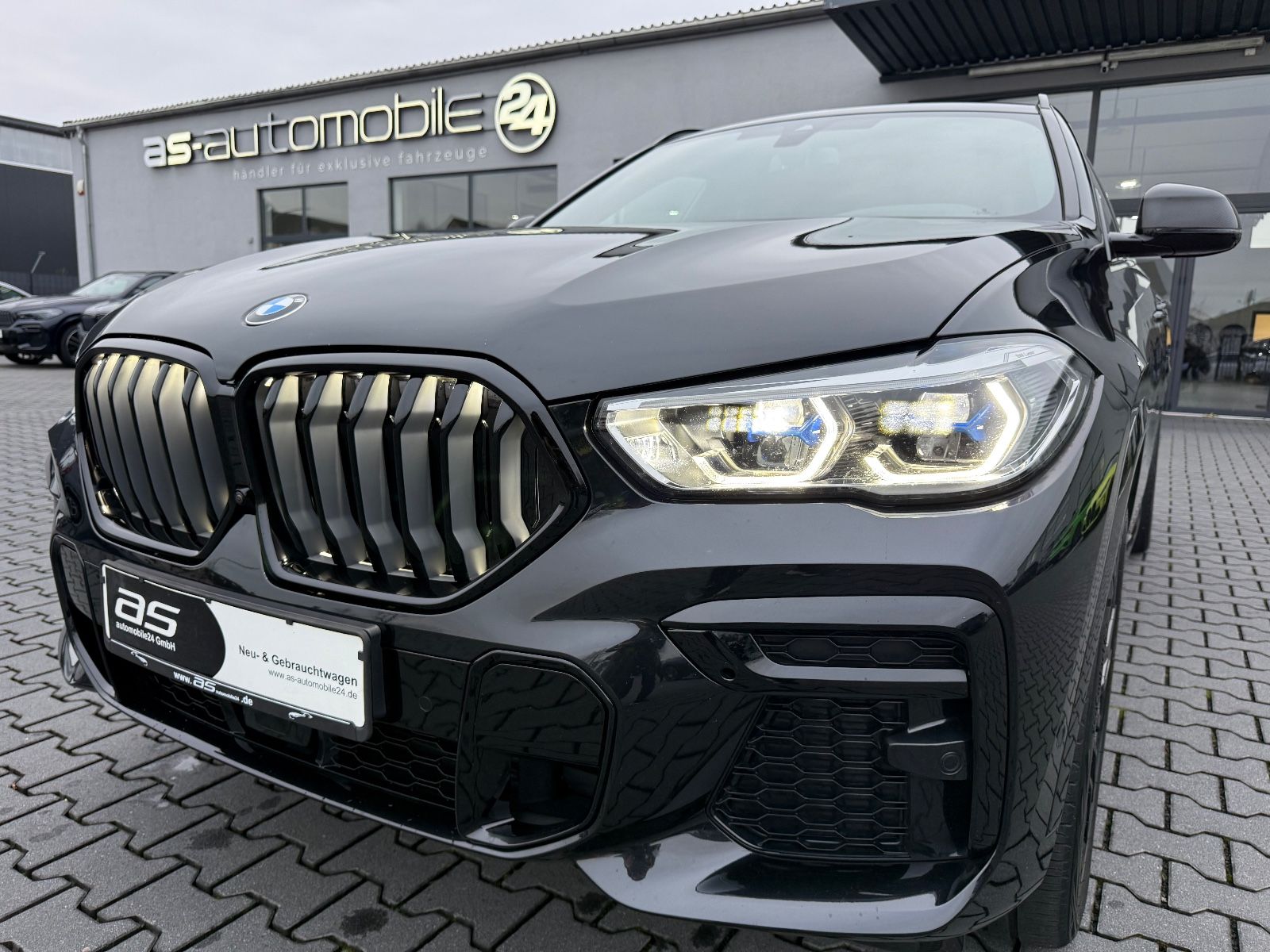 BMW X6*40xd*MSPORT*INDIVIDUAL*360°ACC*HUD*SKYLONUNGE
