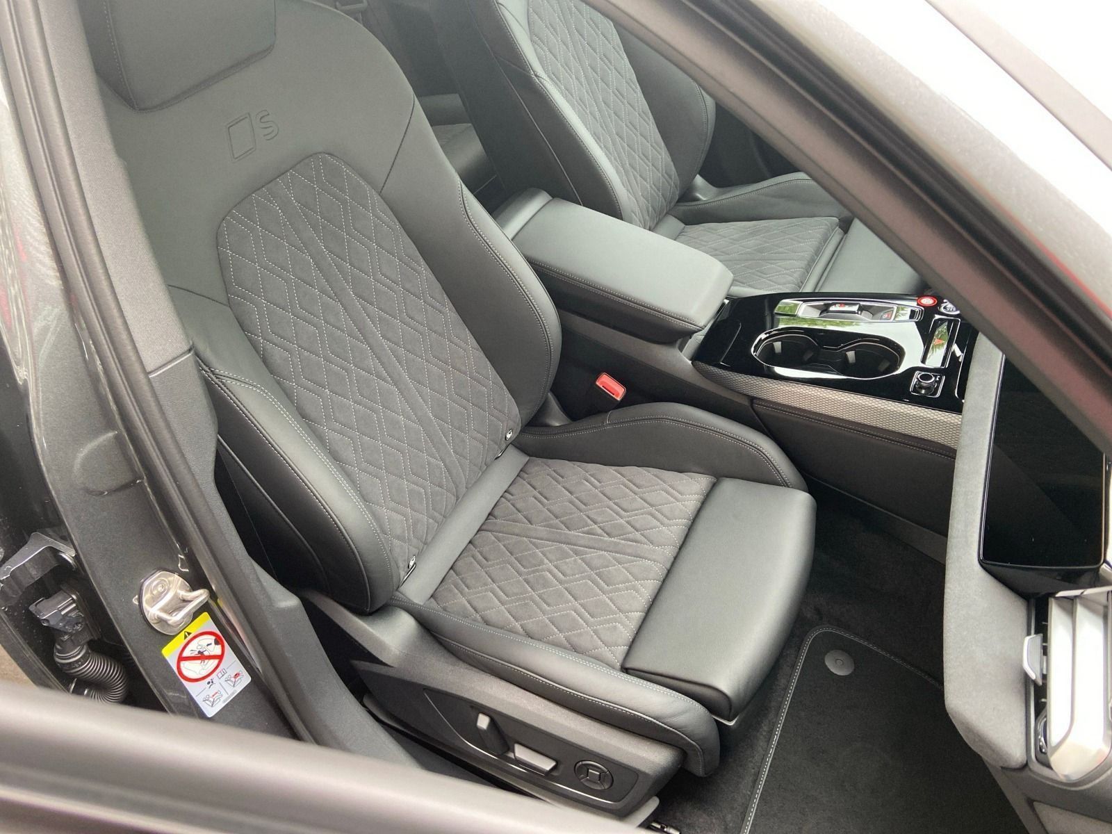 Audi A5 Avant e-hybrid qu. S line*MATRIX*AHK*20* uvm.