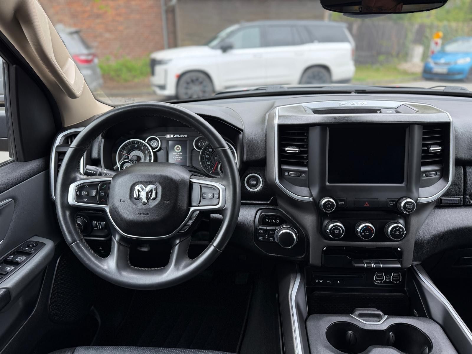 Dodge V8*5.7*4X4*OFFROAD*AHK*NAVI*ROLLBAR*PDC*GARANTIE