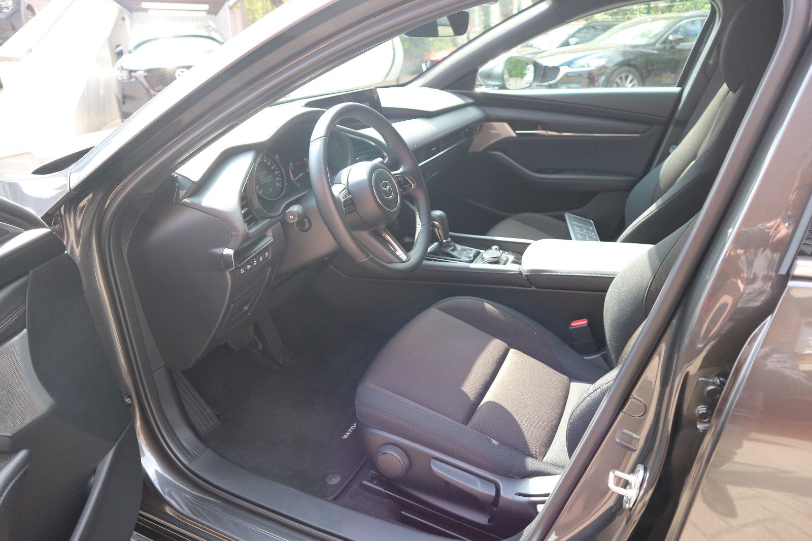 Mazda 3 e-SKYACTIV X 186 Exclusive-Line Autom.