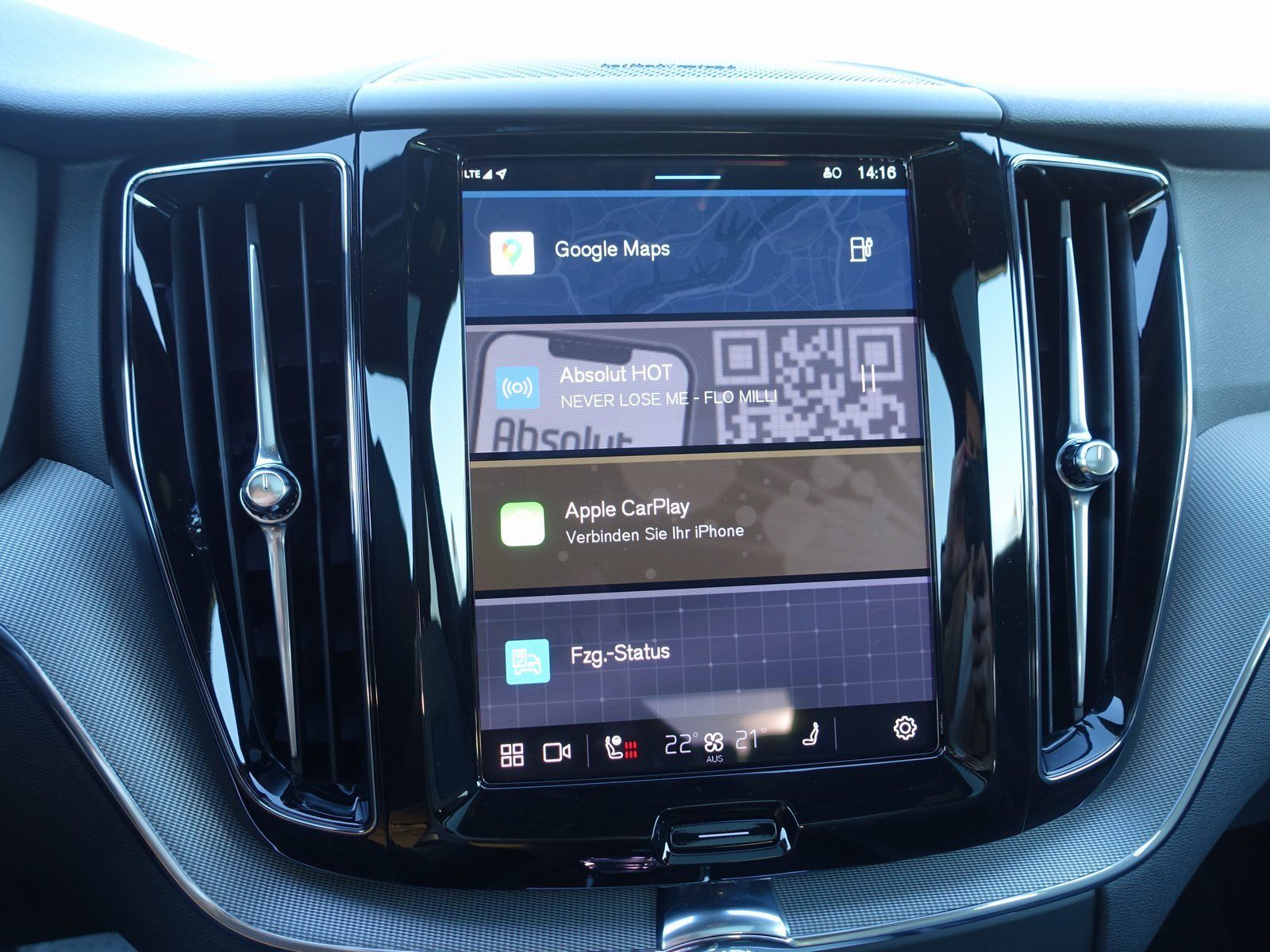 Volvo XC60 Plus T6 AWD Plug-in Hybrid/360°Cam/AHK/BLIS