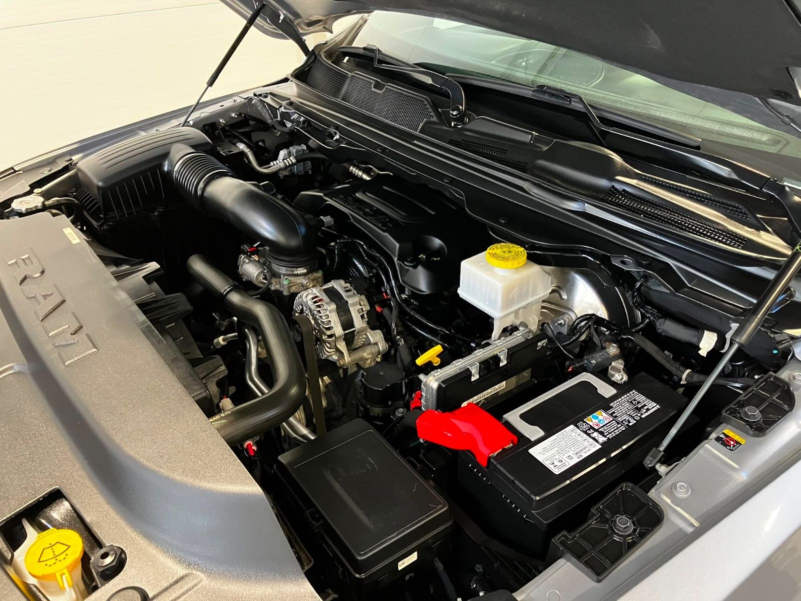 Dodge 5,7 LEDER CREWCAB 4x4 GAS LPG BIG HORN