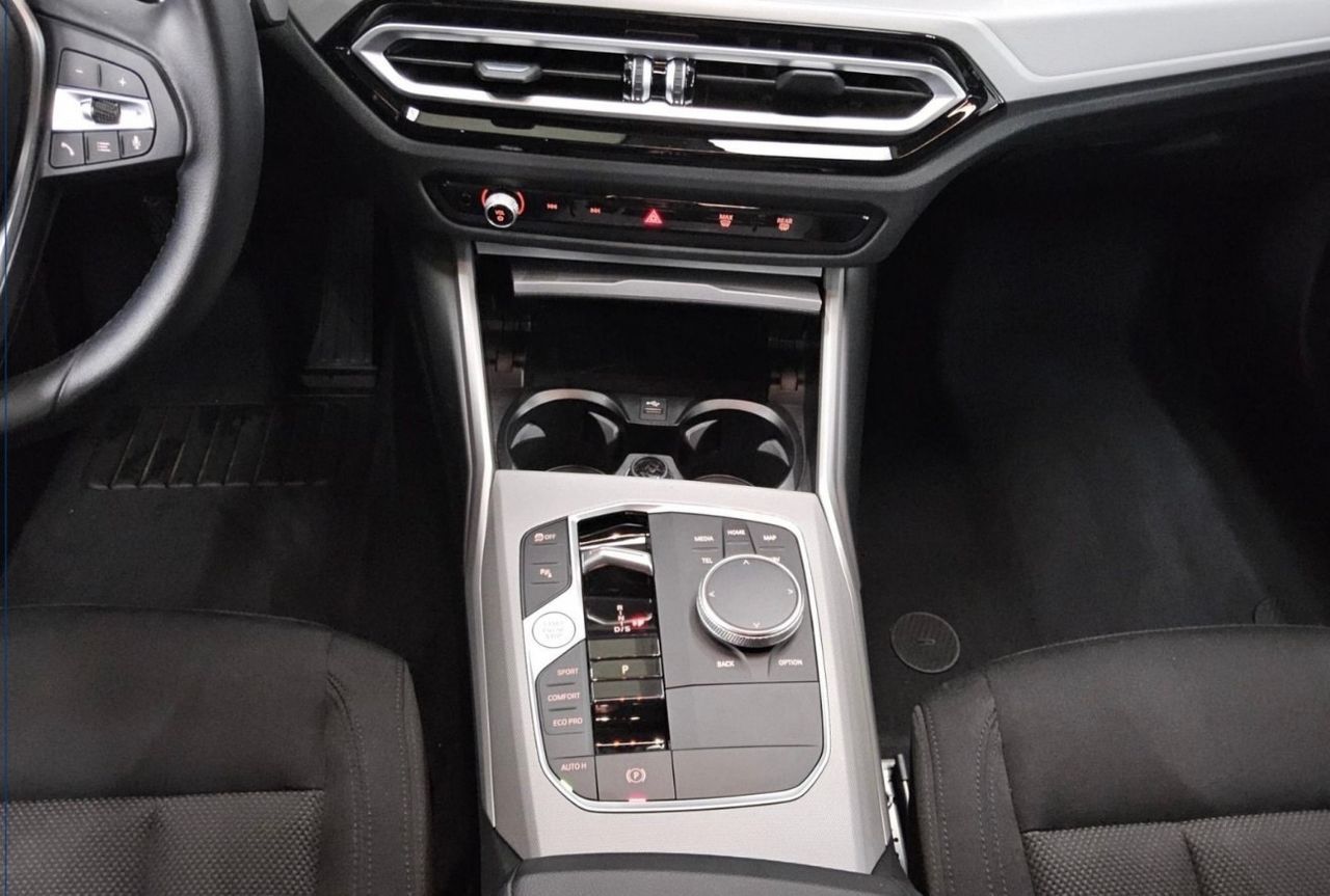 BMW 320d xDrive Touring - Samsaru's Car Outlet