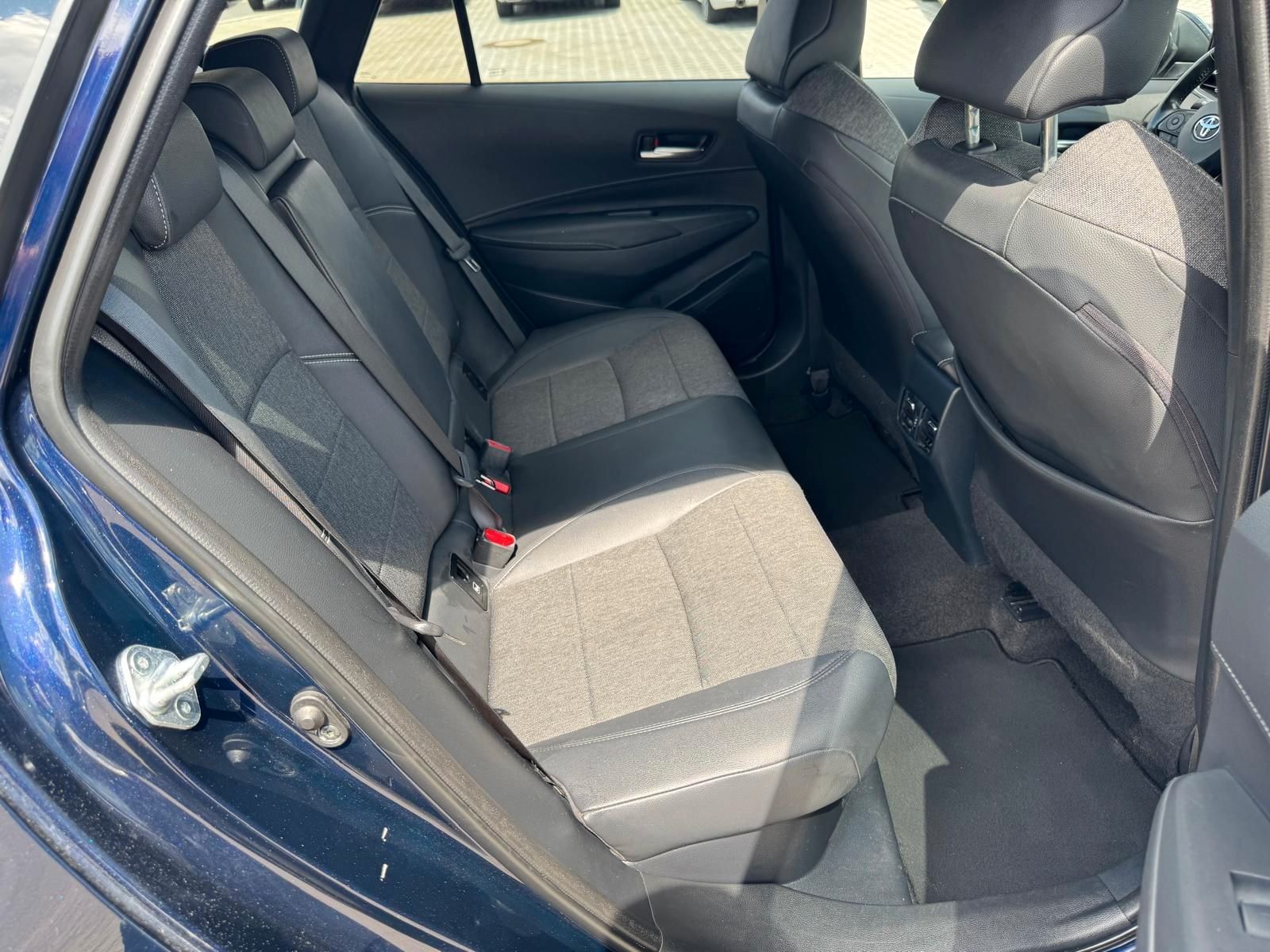 Toyota Corolla 1.8 Touring Sports Hybrid - Samsaru's Car Outlet
