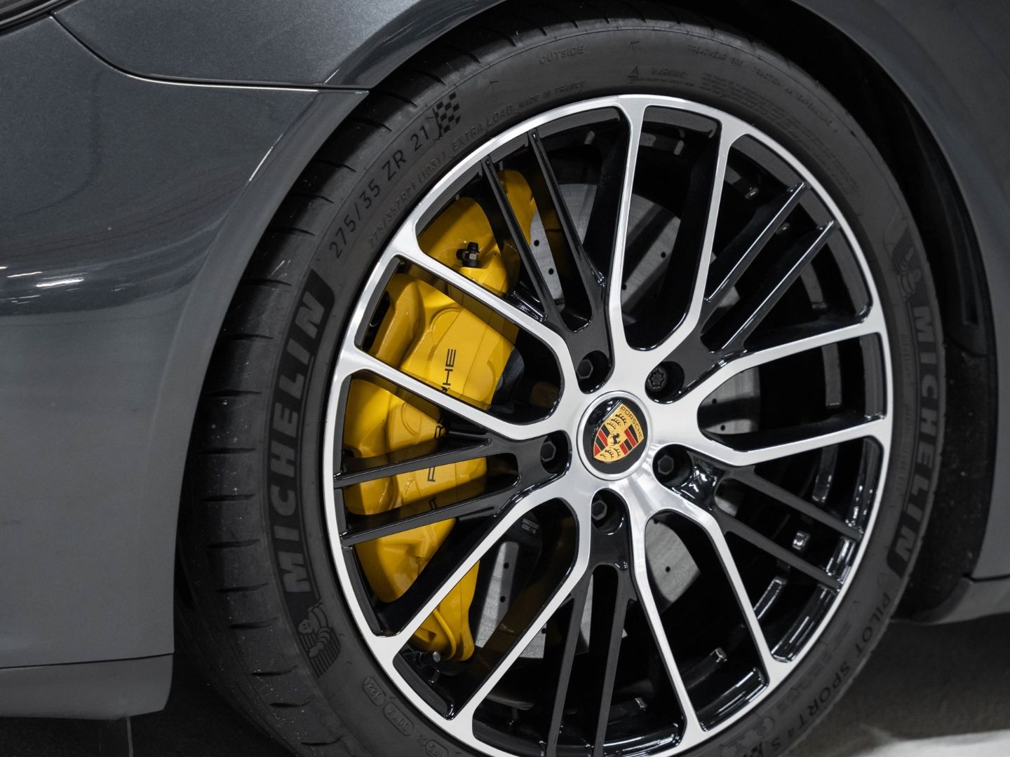 Porsche Panamera Turbo S Sport Chrono InnoDrive AHK BOSE