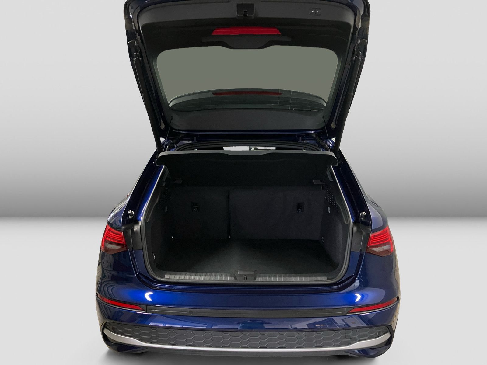 Audi A3 Sportback 35 TFSI S tronic advanced - Samsaru's Car Outlet