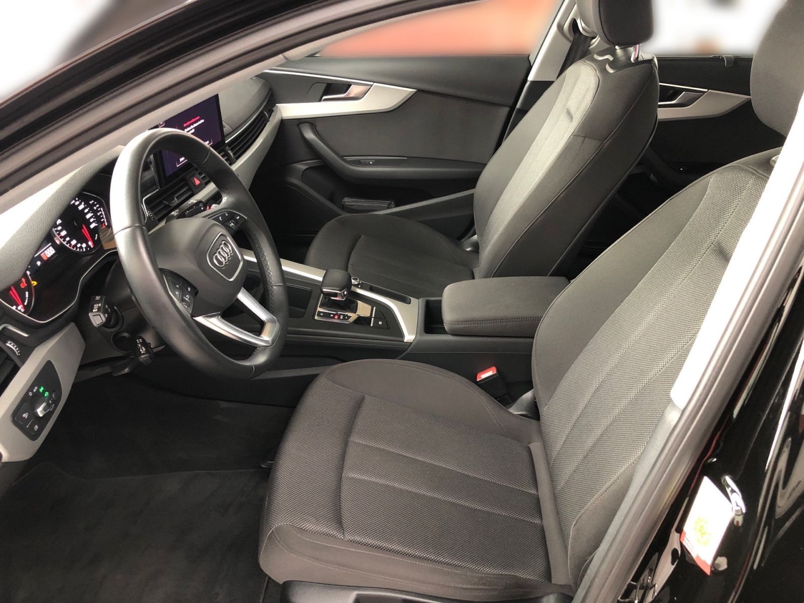 Audi A4 Avant 35 TDI BUSINESS - Samsaru's Car Outlet