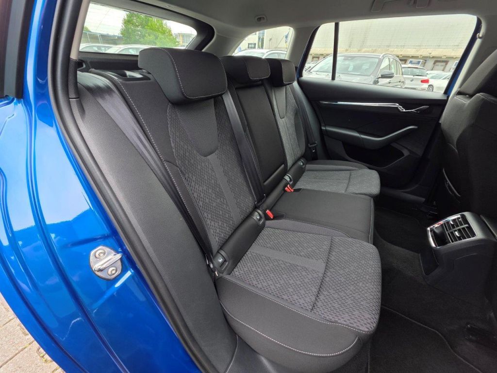 Skoda Octavia Combi 1.5 TSI e-TEC DSG Style - Samsaru's Car Outlet