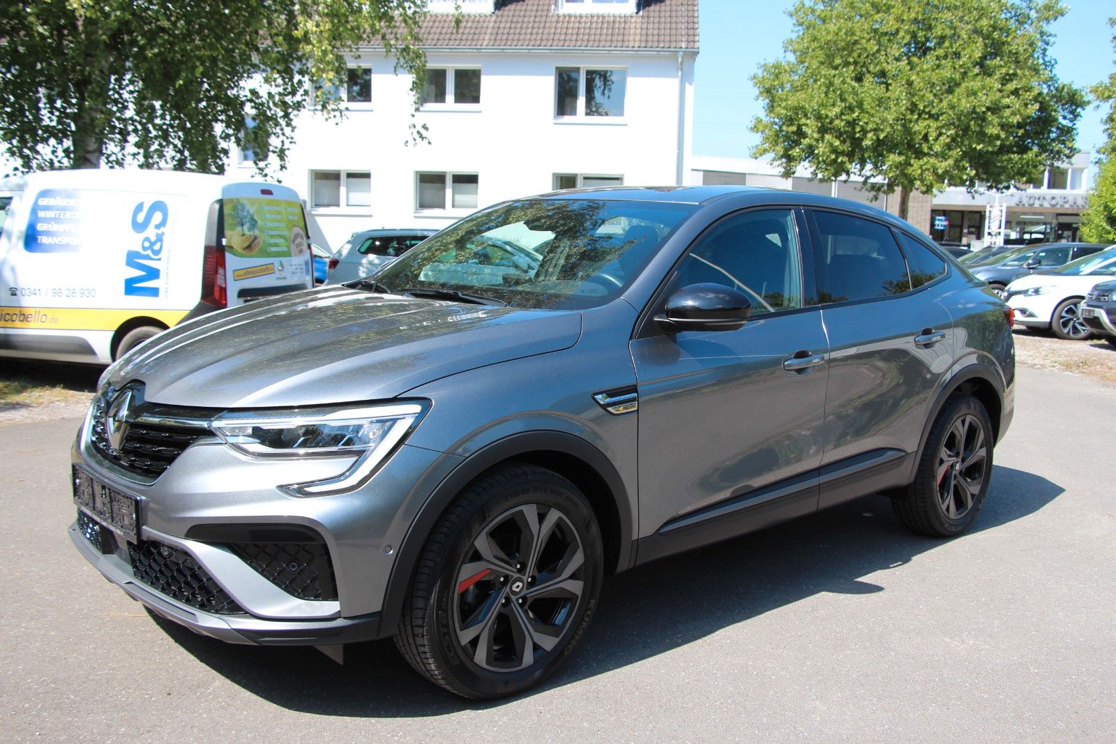 Renault Arkana Mild Hybrid R.S. Line - Samsaru's Car Outlet