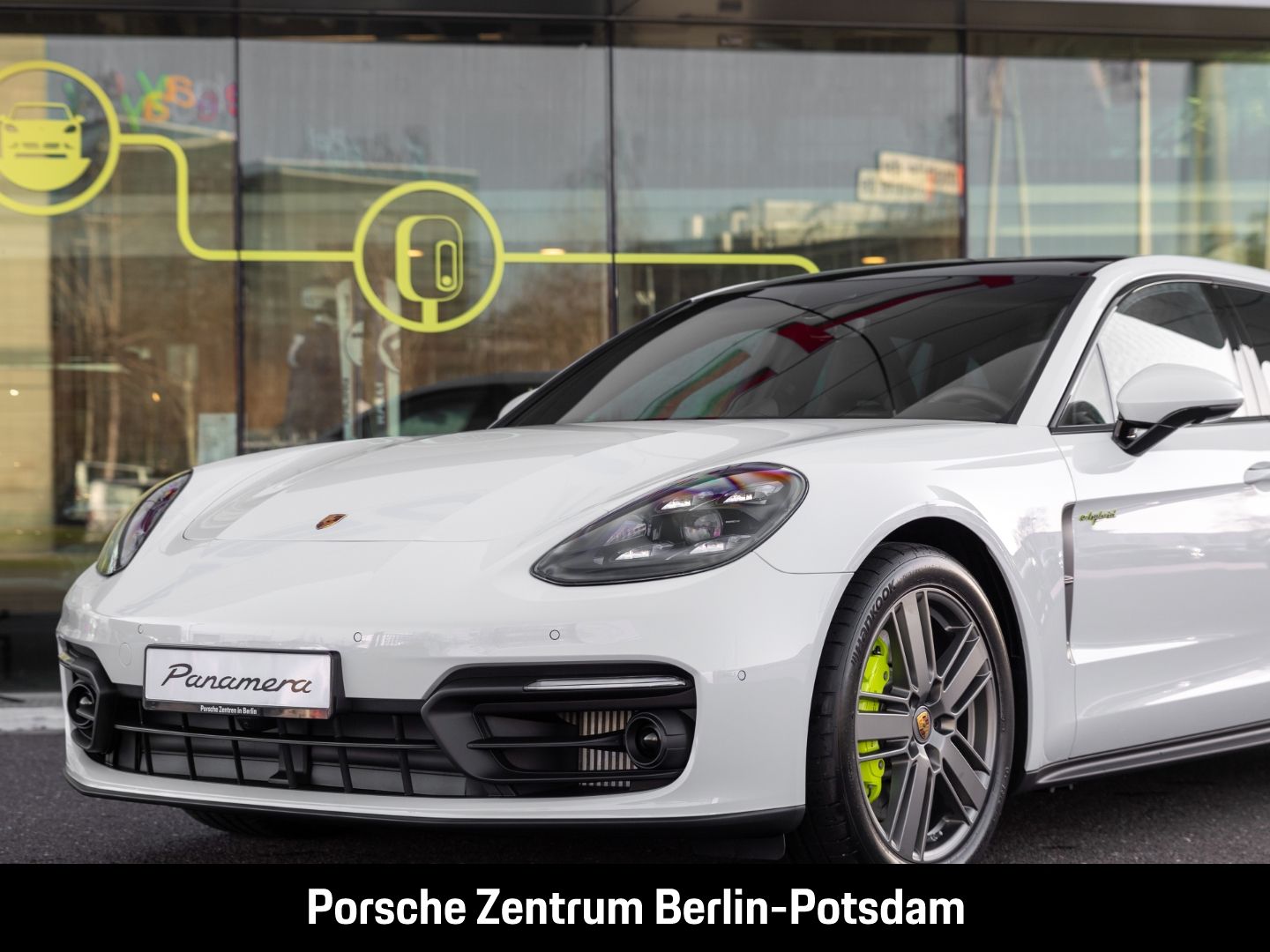 Porsche Panamera 4 E-Hybrid Sport Turismo Platinum Editi