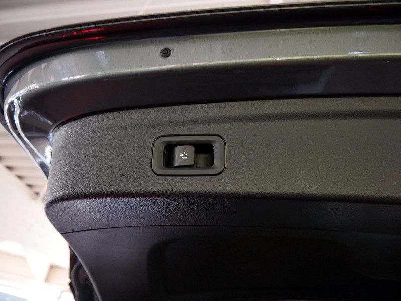 Mercedes-Benz GLE 450 d 4M BURM AMG NIGHT SPUR DISTR AIRMATIC