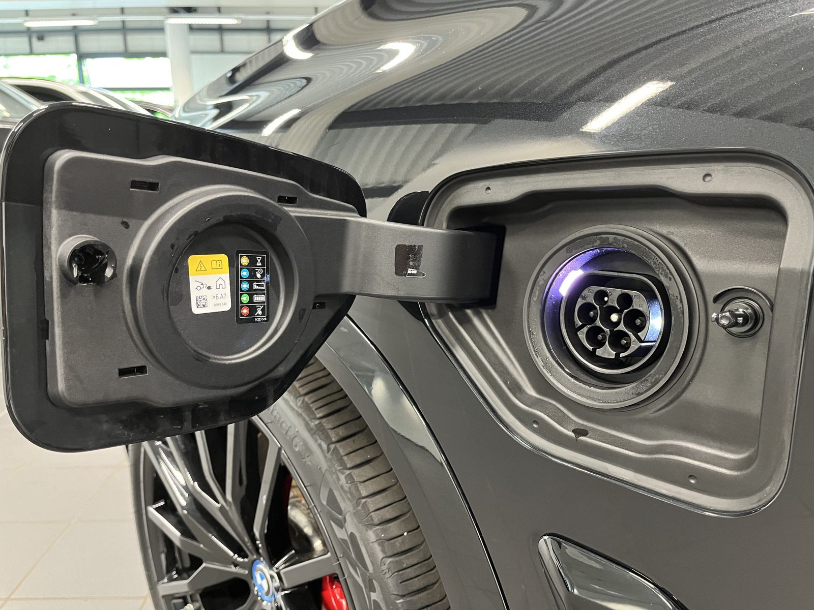 BMW X5 xDrive50e M Sport HUD PANO AHK 360°KAM RFK