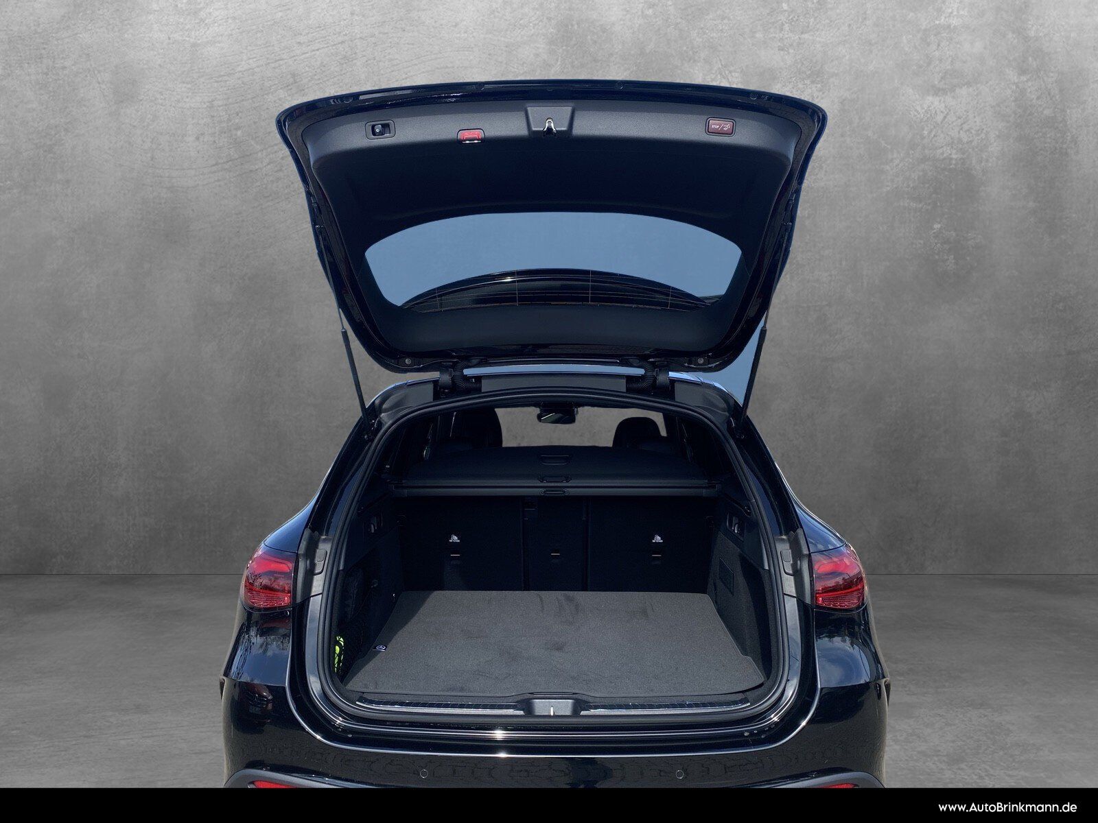 Mercedes-Benz GLC 200 4M AMG Line - Samsaru's Car Outlet