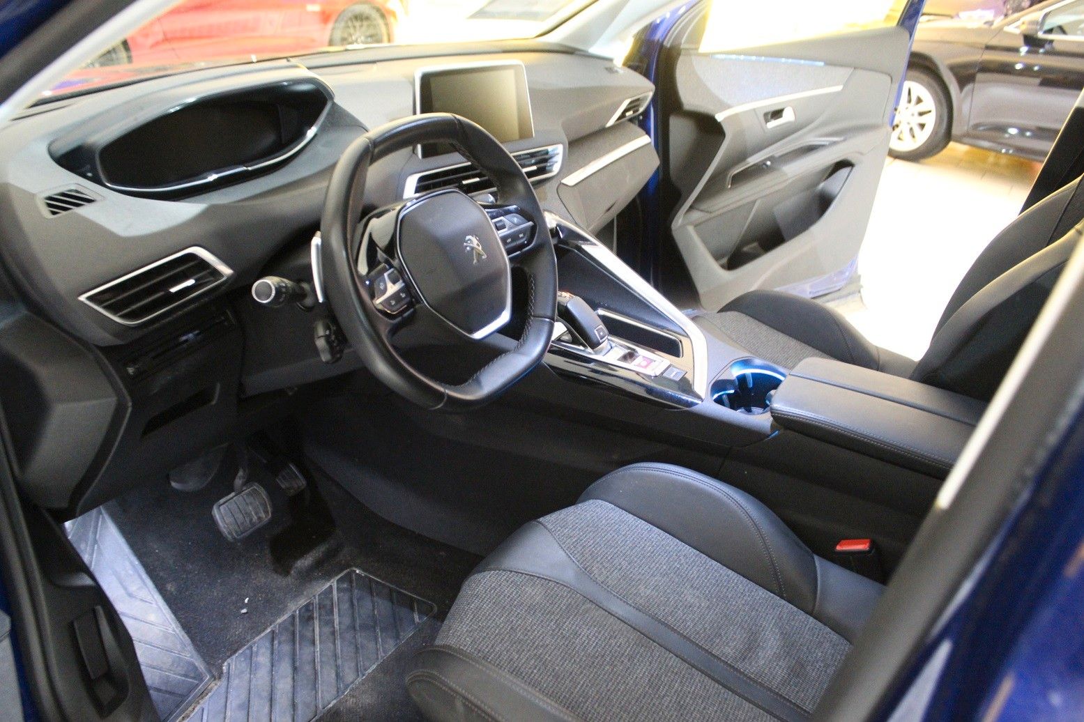 Peugeot 3008 Allure 1.5D - Samsaru's Car Outlet