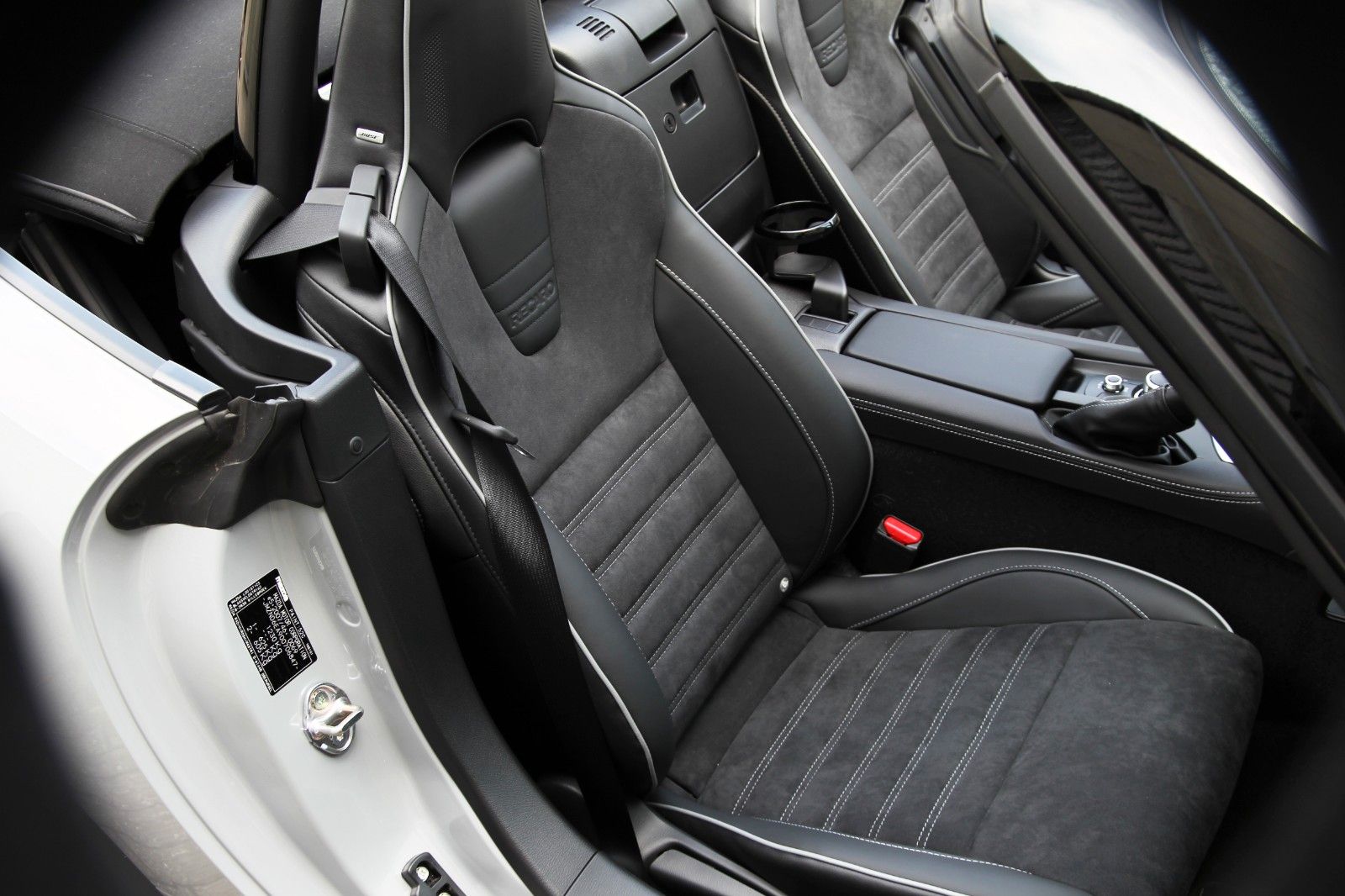 Mazda MX-5 1.5 Homura /Recaro/BOSE/KeyLess/Ma­trix-LED