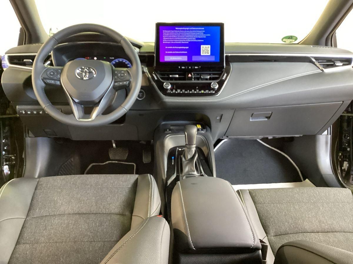 Toyota Corolla Touring Sports - Samsaru's Car Outlet