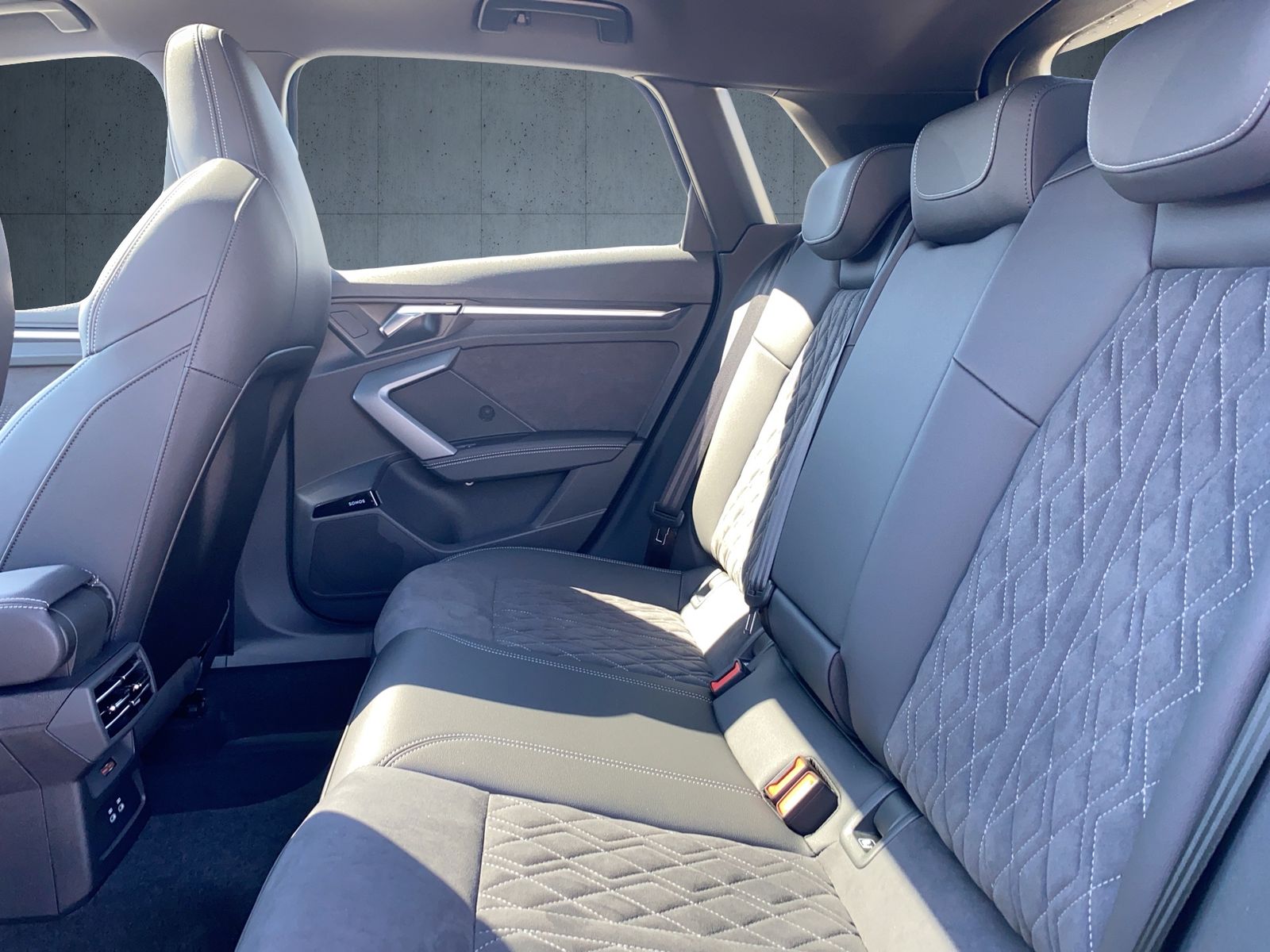 Audi A3 Sportback 45 TFSI e S line S tr. PANO Matrix