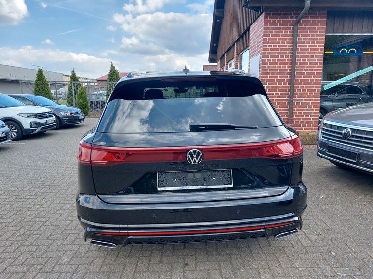 Volkswagen Touareg 3.0 TDI 4M R-Line AHK*Standhzg*Pano*360°