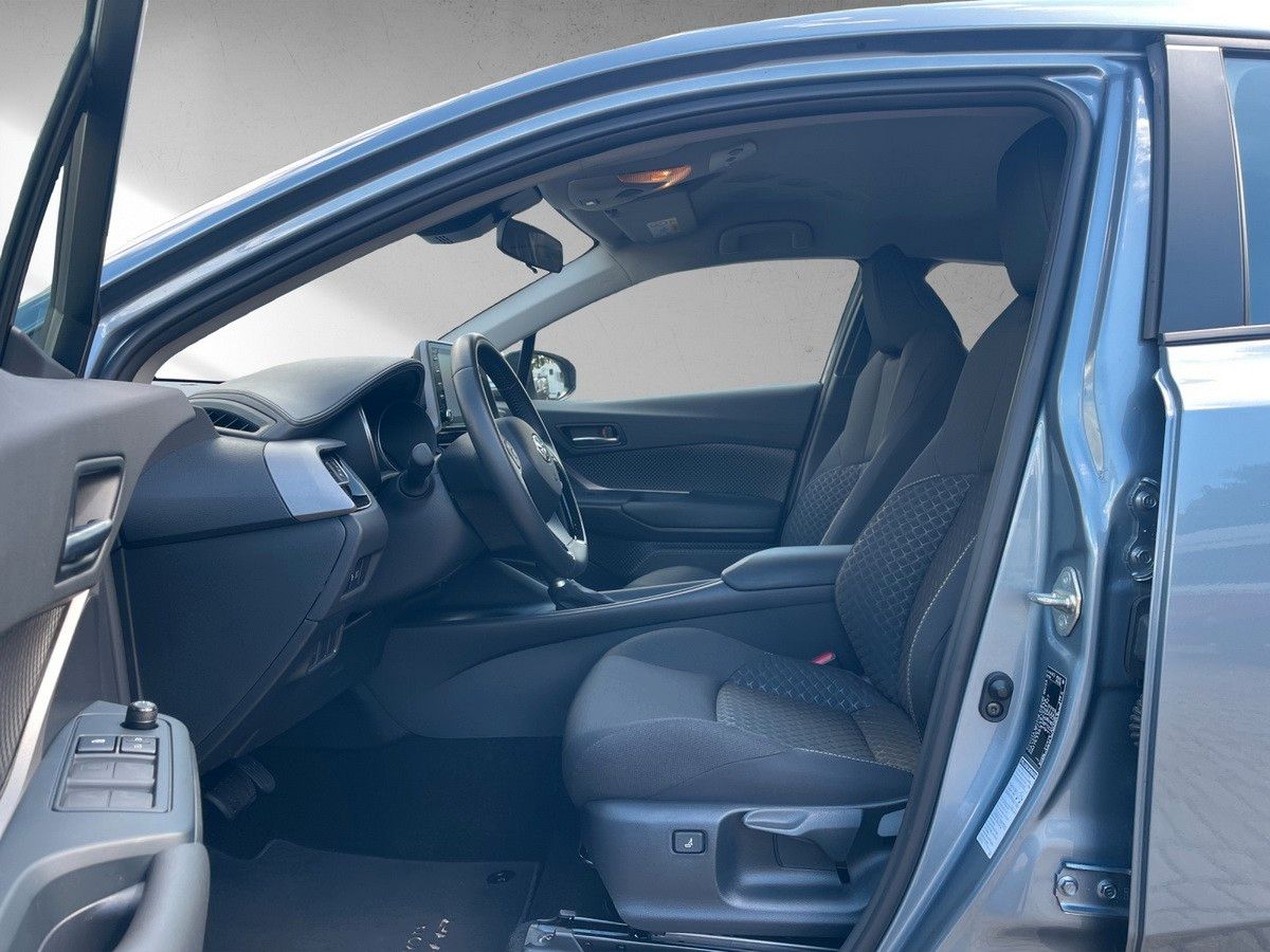 Toyota C-HR 1.8 Hybrid Comfort - Samsaru's Car Outlet