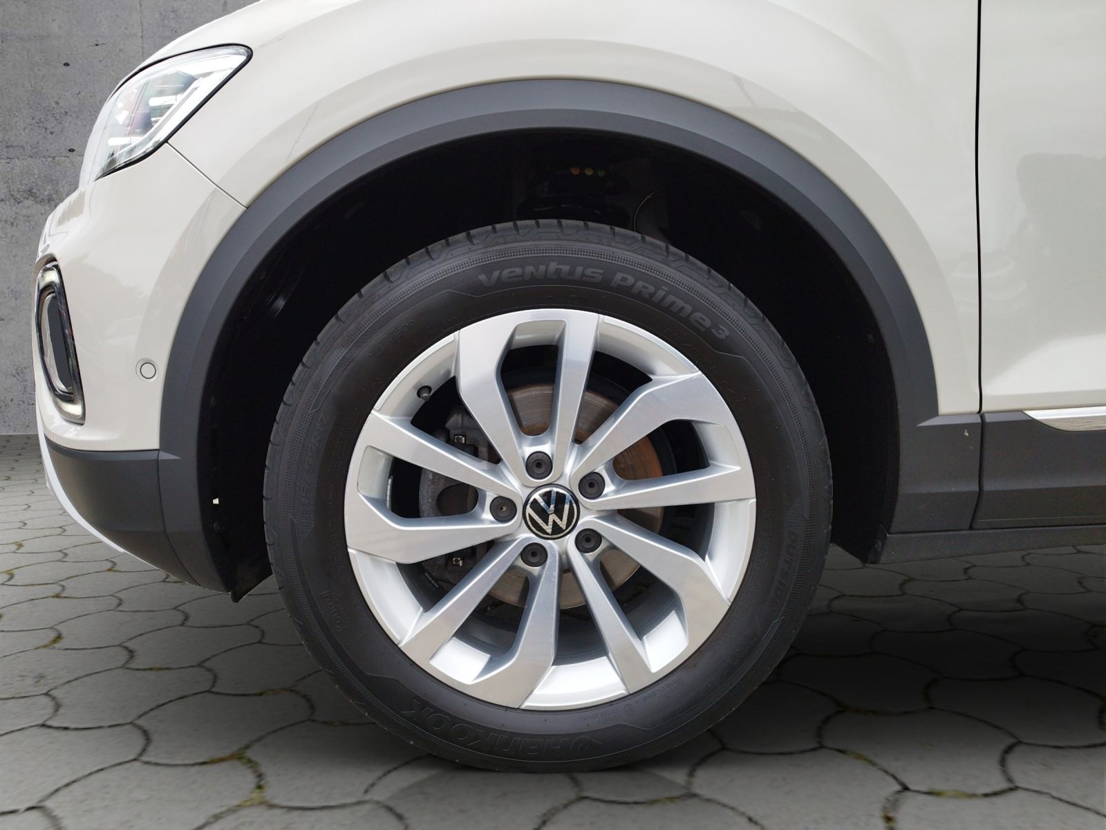 Volkswagen T-Roc Style 1.0TSI - Samsaru's Car Outlet