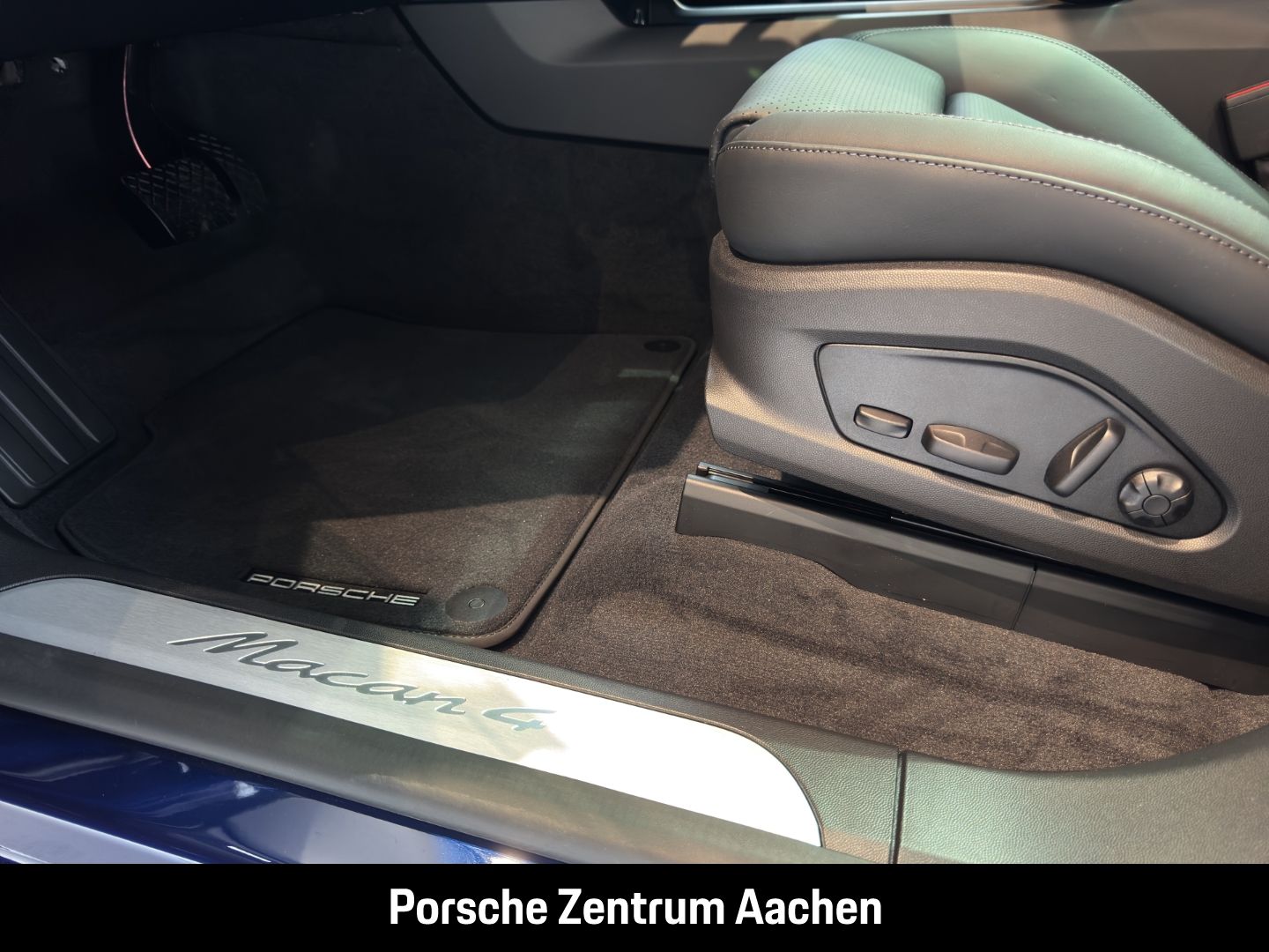 Porsche Macan 4 BOSE Panorama Rückfahrkamera Luftfederun