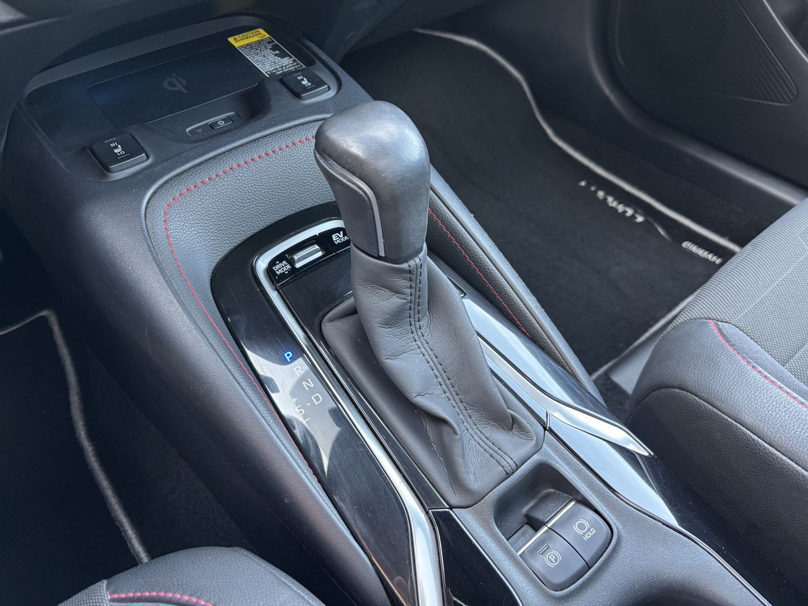 Toyota Corolla Touring Sports Hybrid Lounge - Samsaru's Car Outlet