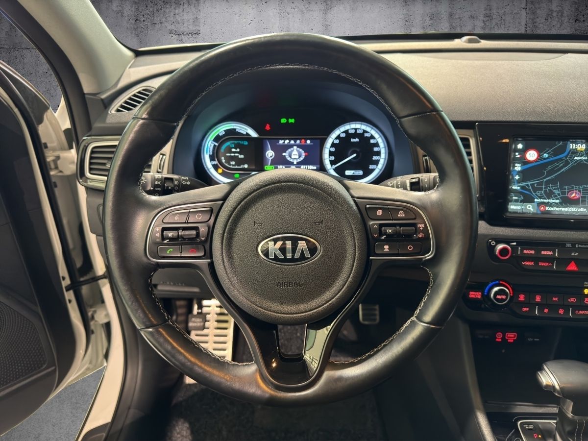 Kia Niro 1.6 Hybrid - Samsaru's Car Outlet