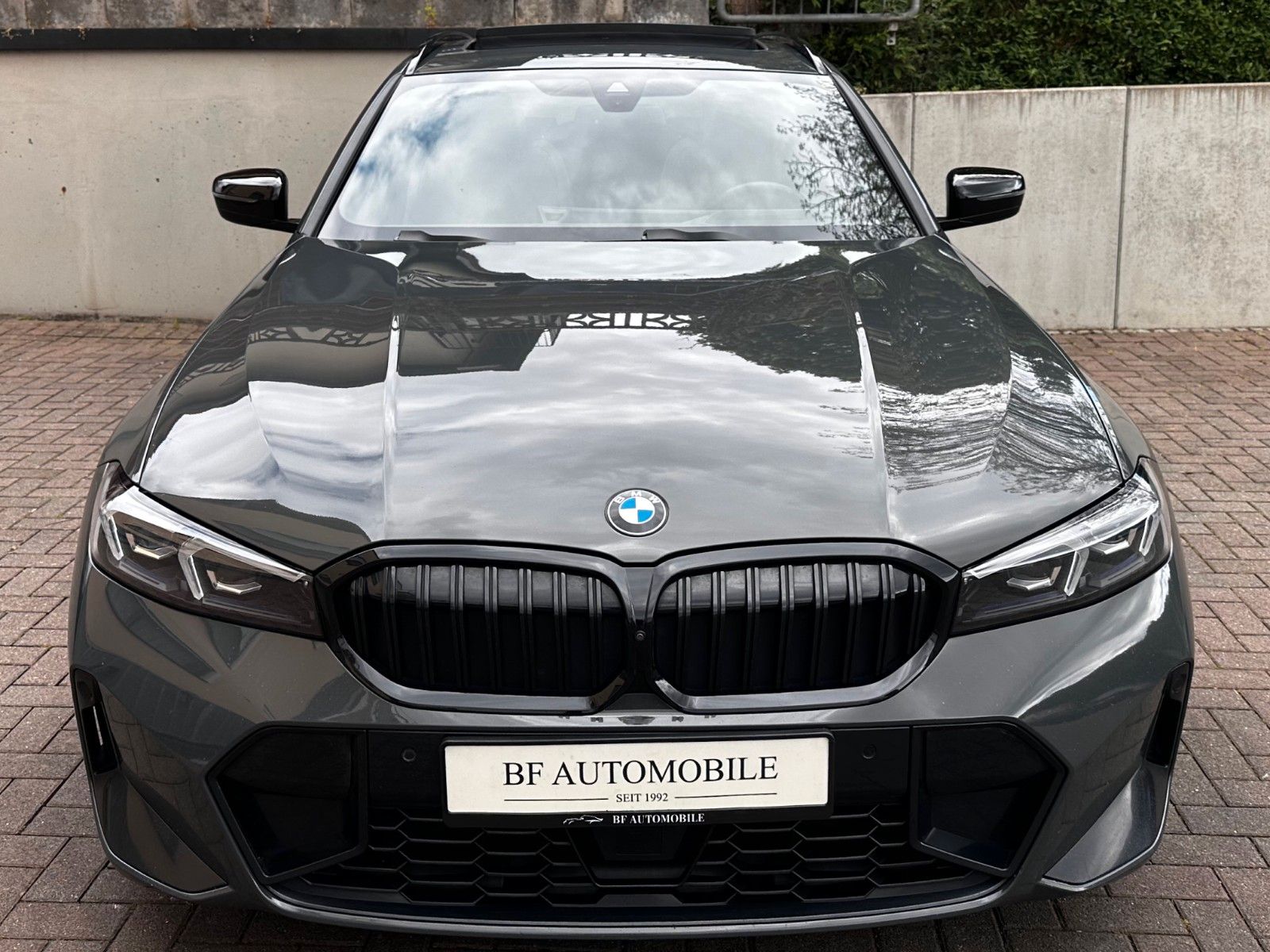 BMW 330d xDrive M Sport PANO*AHK*StandH*H&K*AdapLED