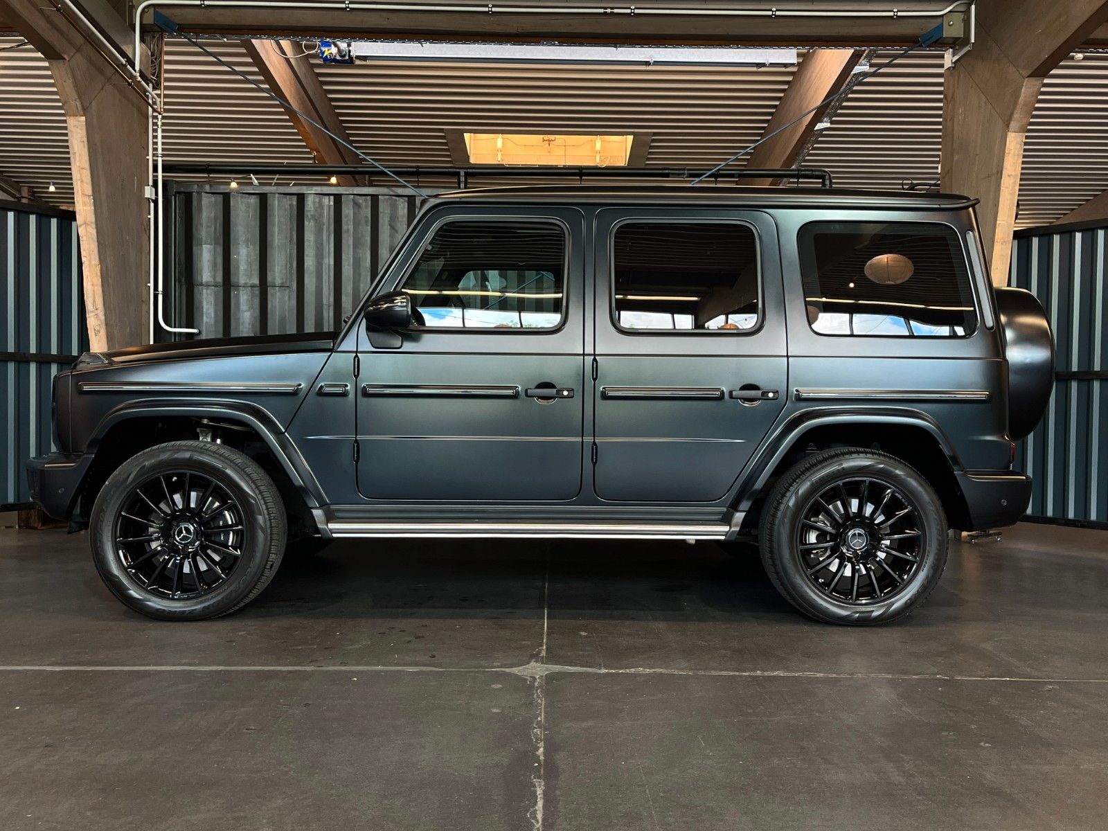 Mercedes-Benz G 400 d AMG-Line - Samsaru's Car Outlet