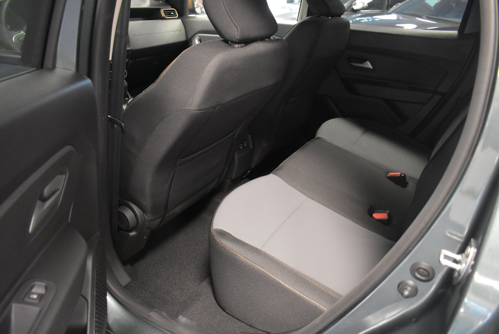 Dacia Duster dCI 115 4WD Extreme+ - Samsaru's Car Outlet
