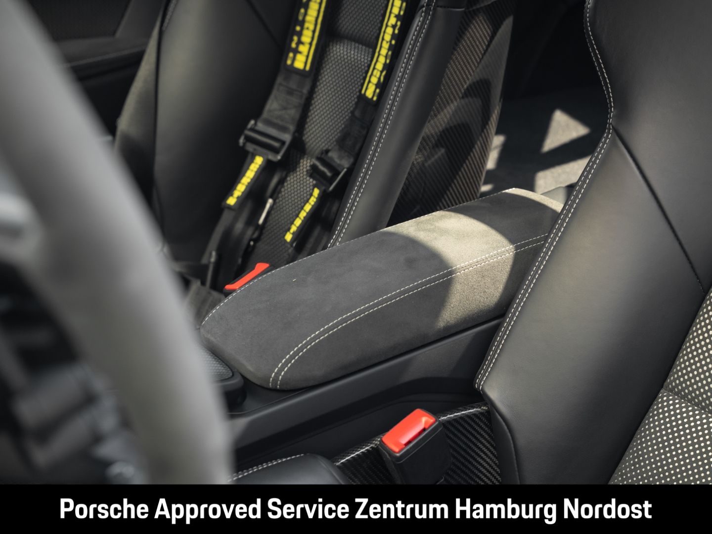 Porsche 992 (911) GT3 RS - Samsaru's Car Outlet