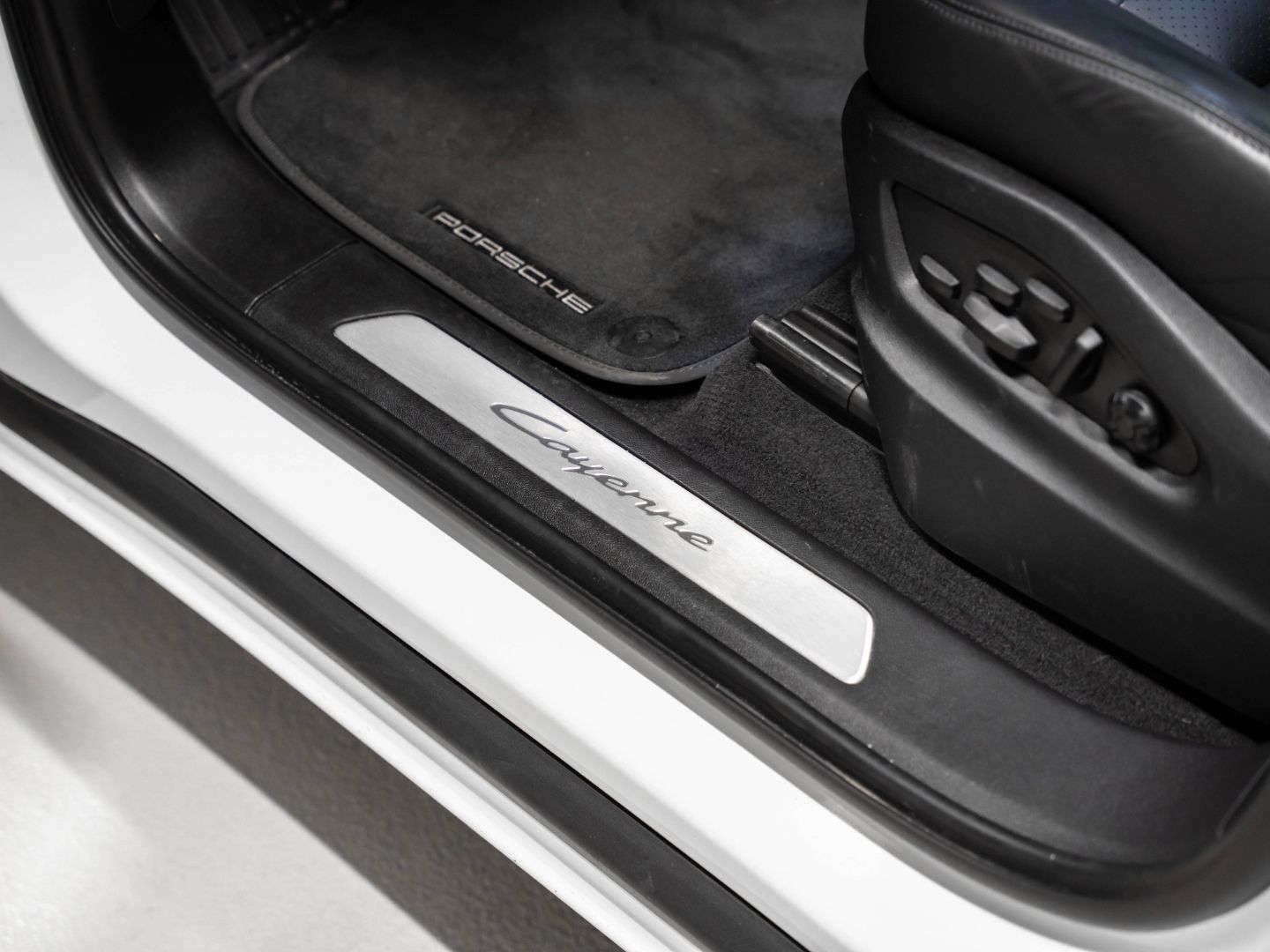 Porsche Cayenne E-Hybrid Soft-Close BOSE  Sport Chrono