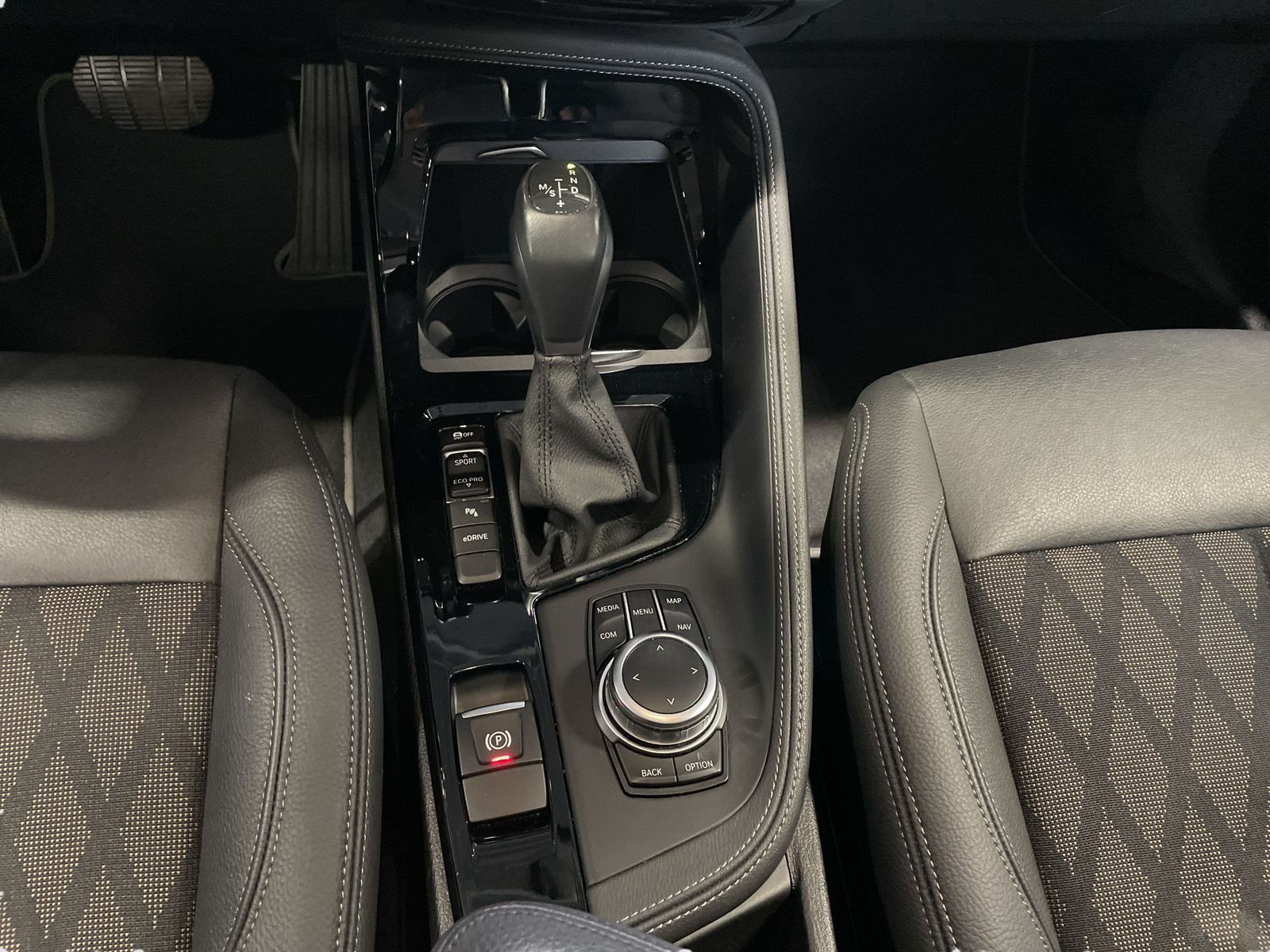 BMW X1 xDrive25e - Samsaru's Car Outlet