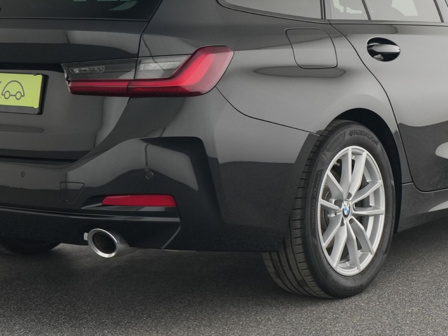 BMW 320 d Touring Steptronic - Samsaru's Car Outlet