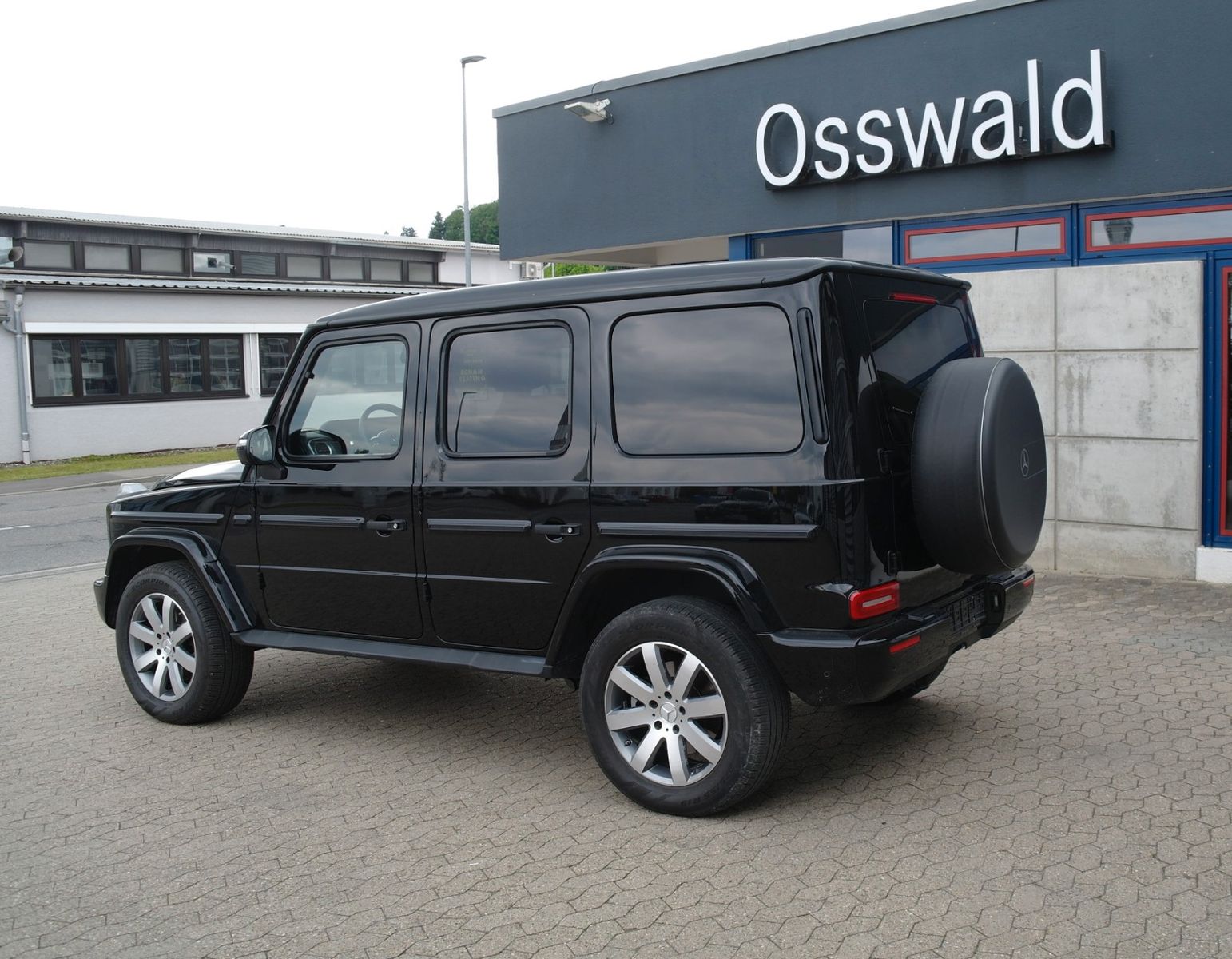 Mercedes-Benz G 350 d - Samsaru's Car Outlet