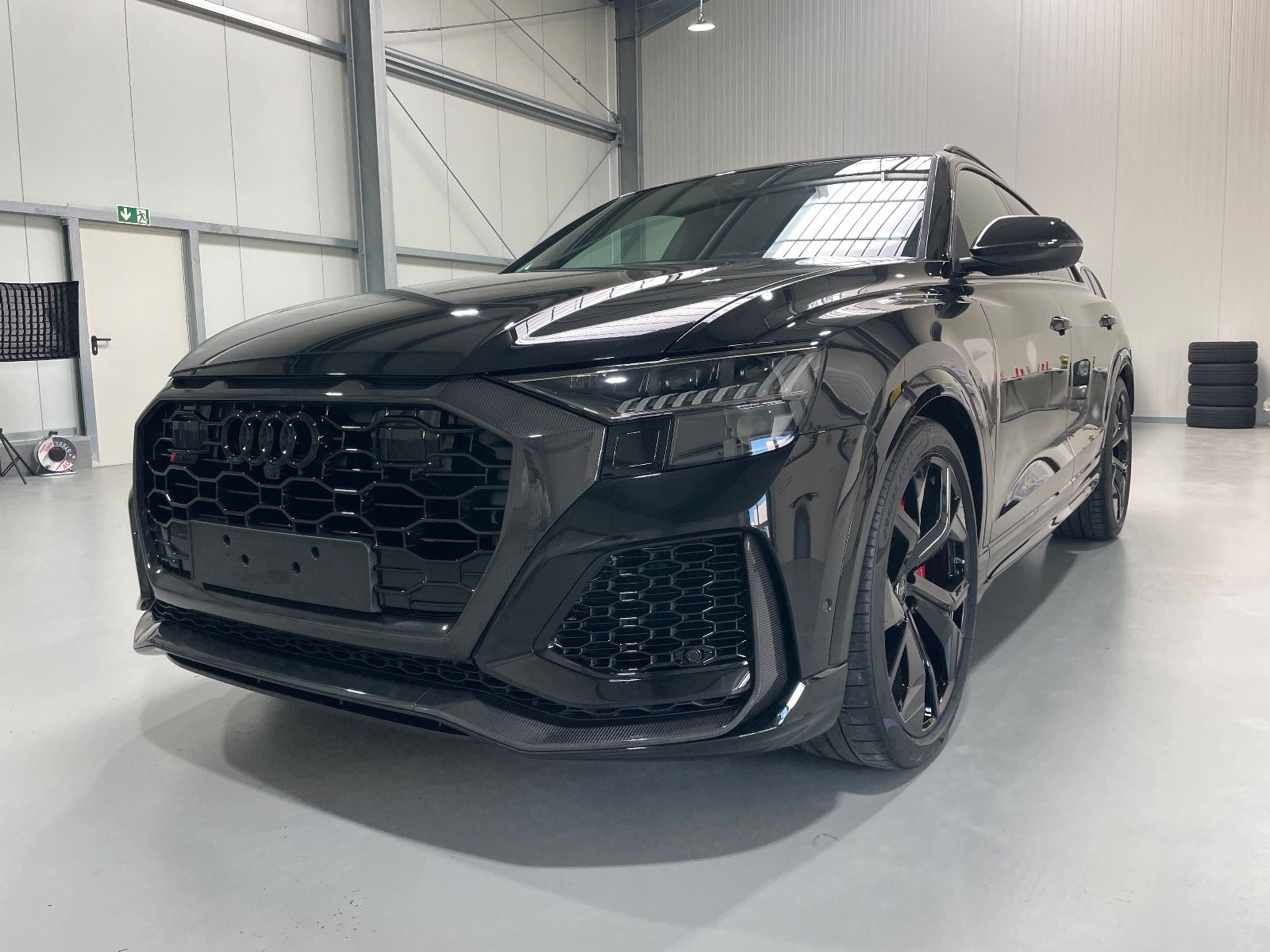 Audi RSQ8/Keramik/Carbon/Pano/RS-Dynm-Pkt/APR-720PS