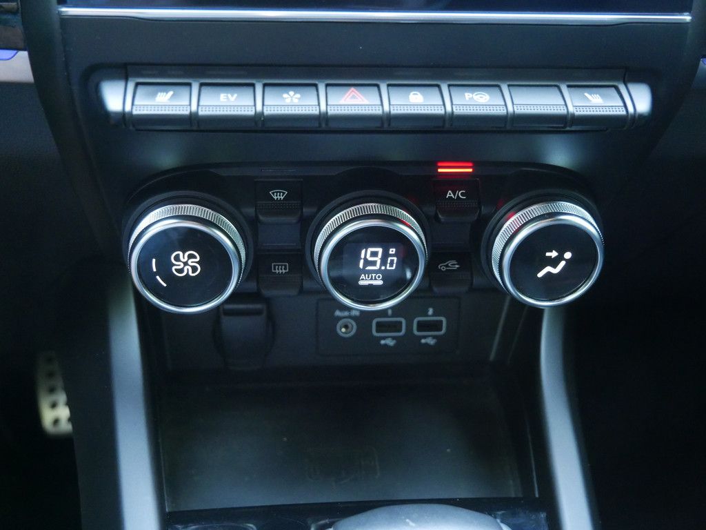 Renault Arkana R.S. Line E-Tech 145 - Samsaru's Car Outlet