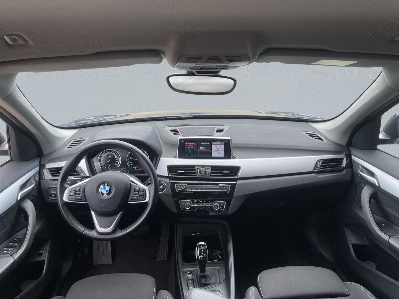 BMW X1 xDrive 20iA Advantage - Samsaru's Car Outlet