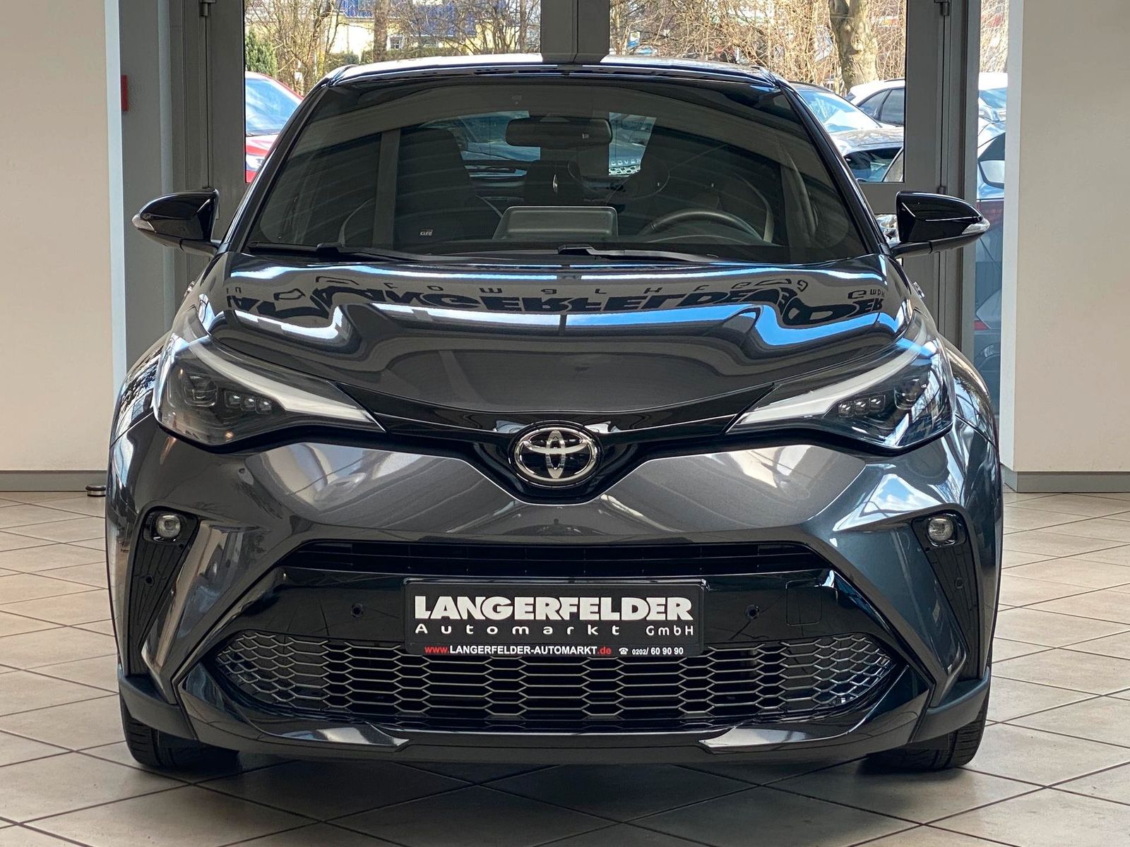 Toyota C-HR 2.0 Hybrid GR Sport - Samsaru's Car Outlet