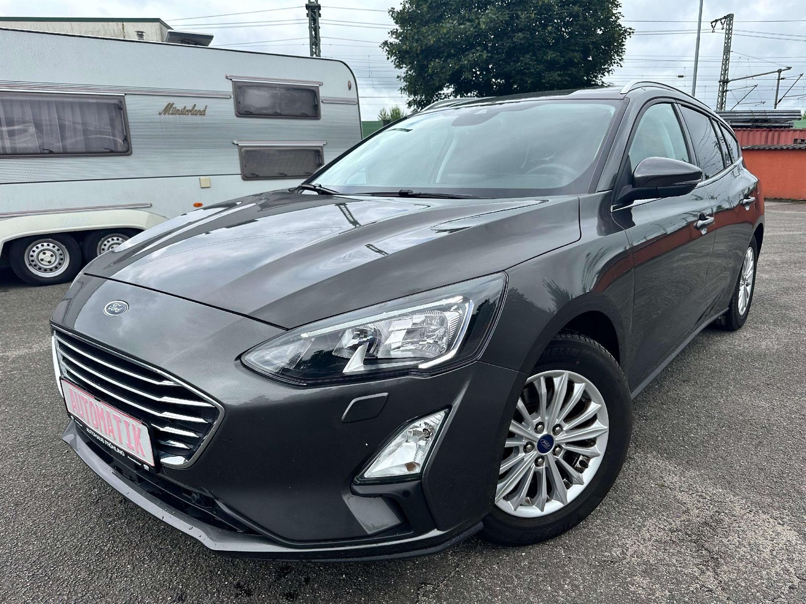 Ford Focus 1.5 EcoBlue Titanium Aut. - Samsaru's Car Outlet