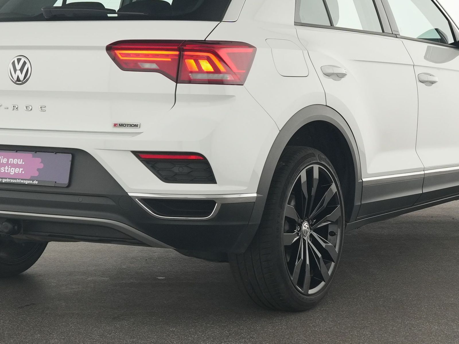 Volkswagen T-Roc Style - Samsaru's Car Outlet