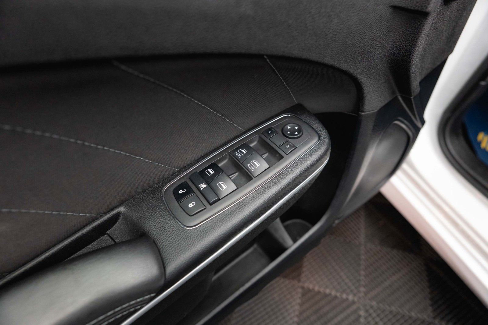 Dodge Charger 3.6 4x4 SRT Styling *Kamera*LED*20 Zoll*