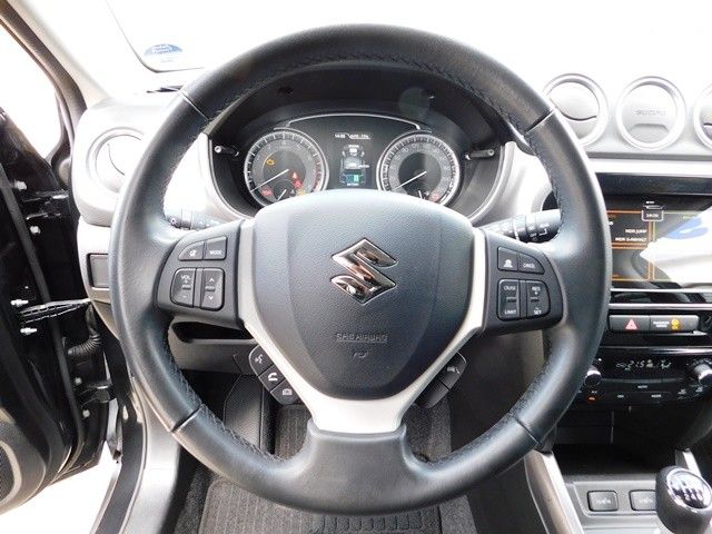 Suzuki Vitara 1.4 Boosterjet 4x4 Comfort Hybrid - Samsaru's Car Outlet