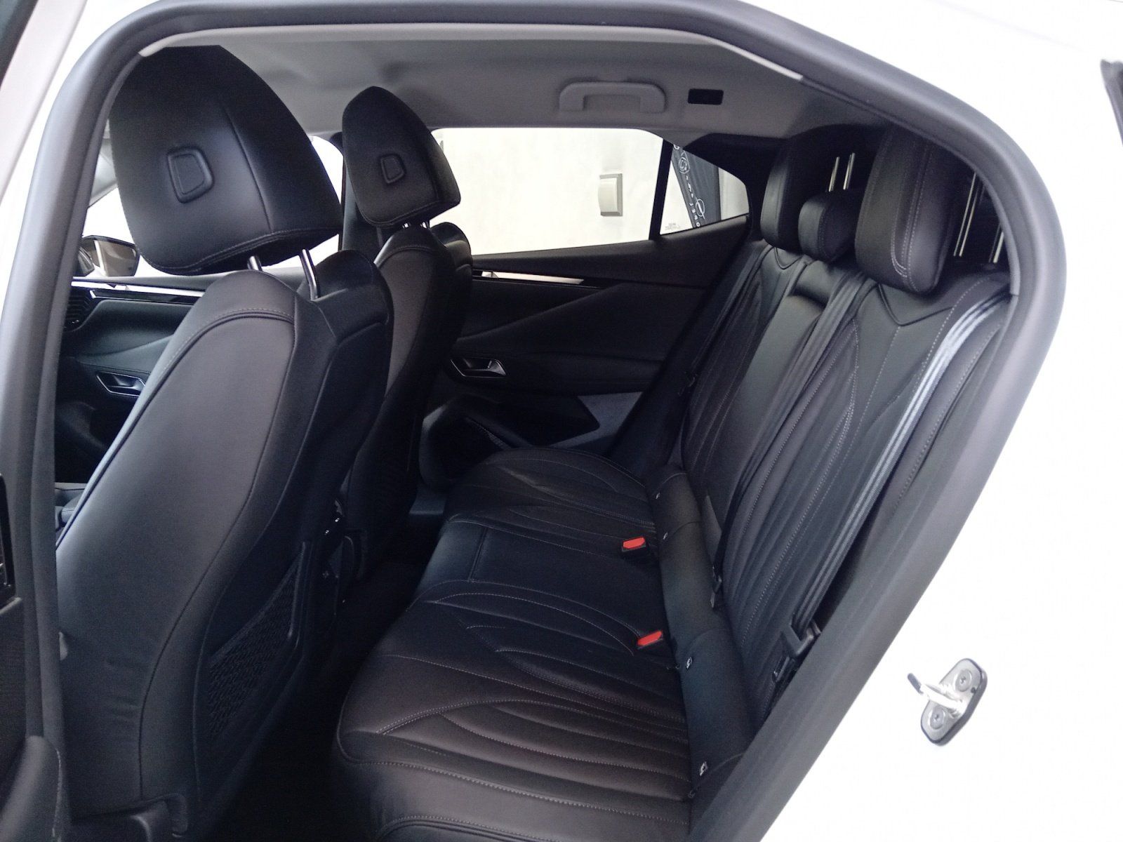 DS Automobiles DS4 1.2 PureTech 130 S&S Rivoli SHZ+2xKlima+PDC